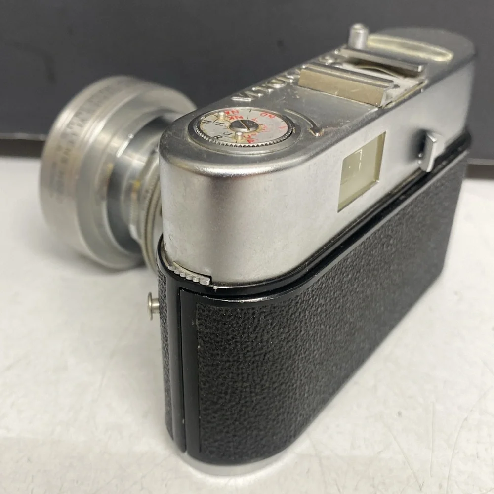 Voigtländer Vitomatic 35mm viewfinder camera with 50mm F2.8 lens
